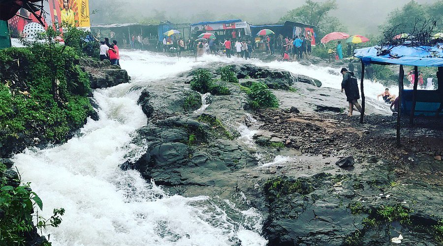 Bhushi Dam Lonavala during monsoon