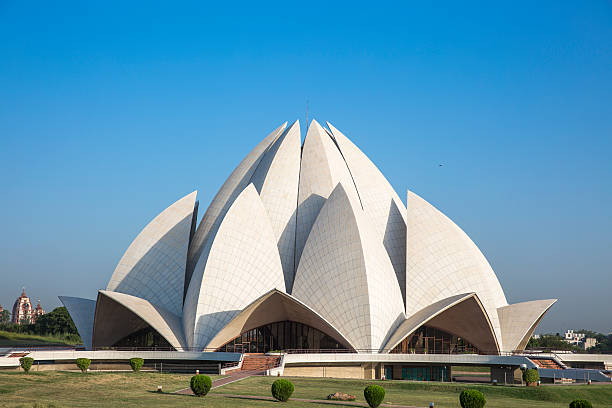 Lotus Temple photography tips and best angles