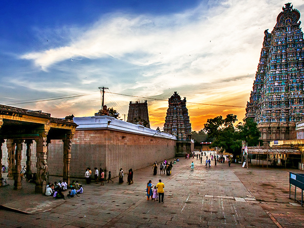 Meenakshi Temple Madurai practical budget and timing checklist for visitors