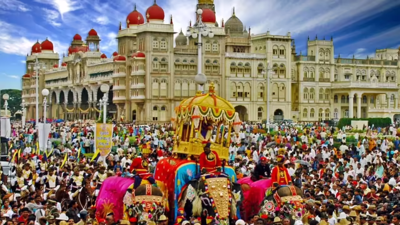 Mysore Dasara procession - Decorated elephants and cultural tableaux