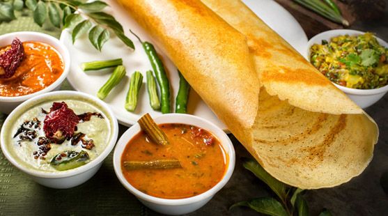 Mysore Masala Dosa with chutneys