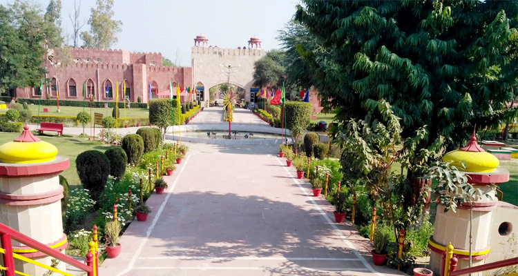 Walking paths in Nana Rao Park lined with mature trees providing shade