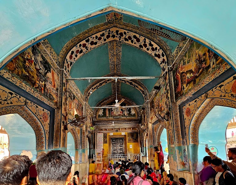 Safety and crowd management tips for Nand Baba Temple visit