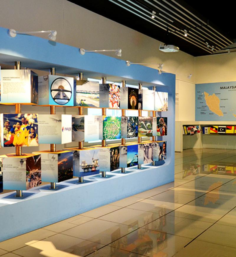Historical exhibits and galleries inside National Museum Malaysia