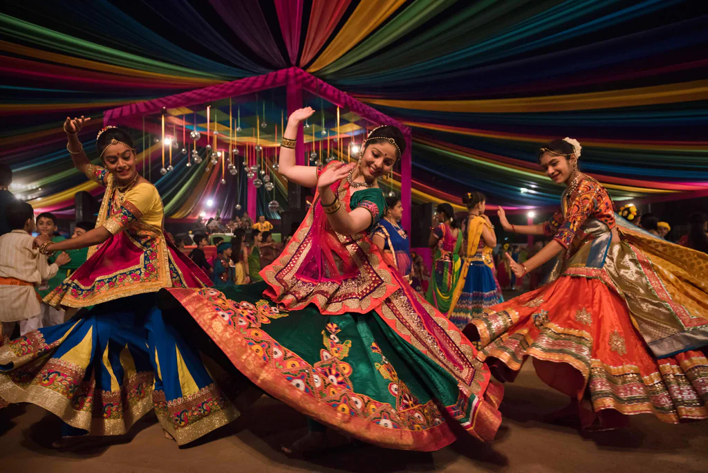 Traditional Navratri outfits in Gujarat Garba festival