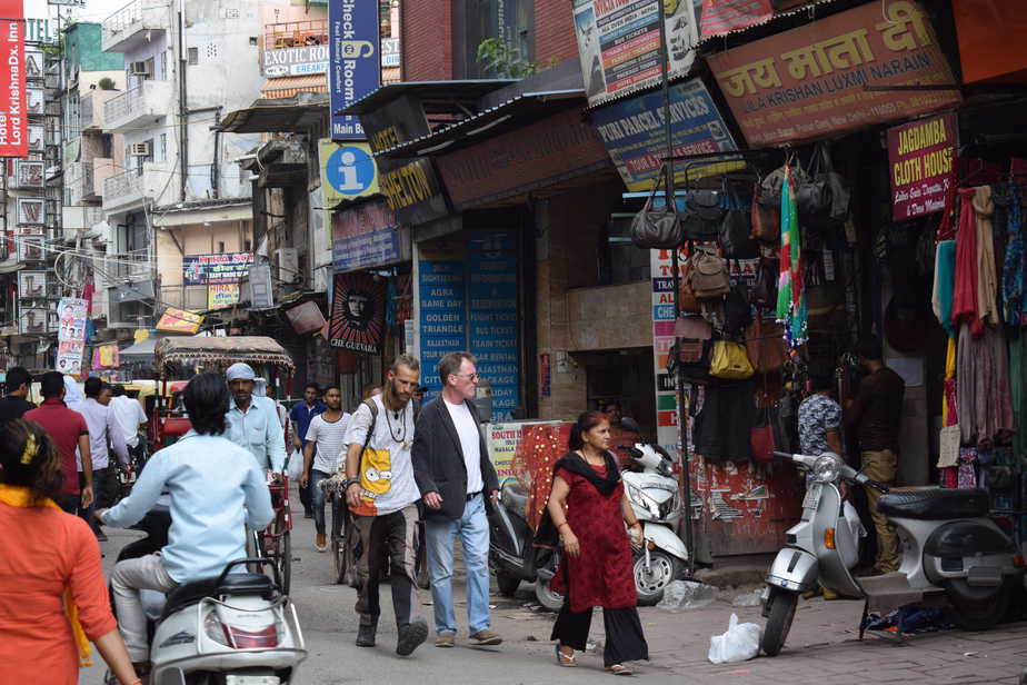Paharganj busy streets with shops and colorful storefronts