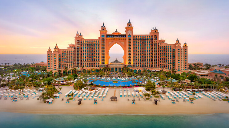 Atlantis The Palm Dubai hotel with its iconic twin towers