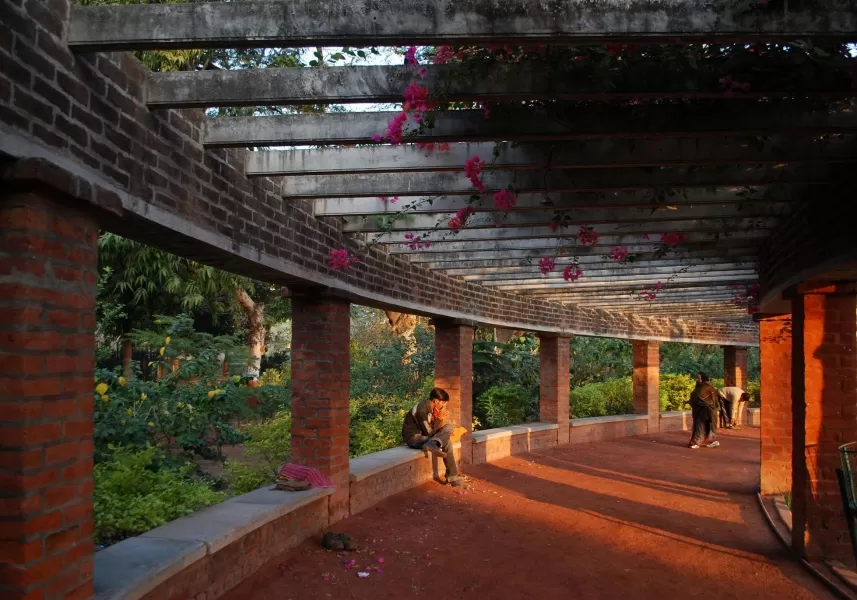 Walkway path and seating areas inside Parimal Garden Ahmedabad