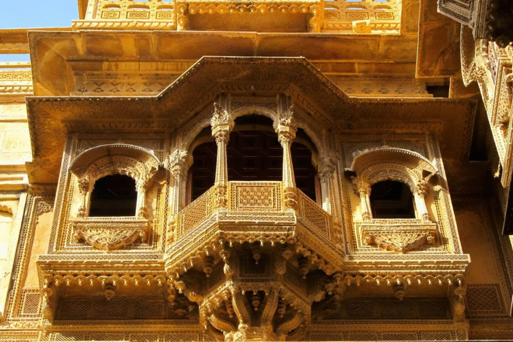 Detailed exterior architecture of Patwon Ki Haveli in Jaisalmer