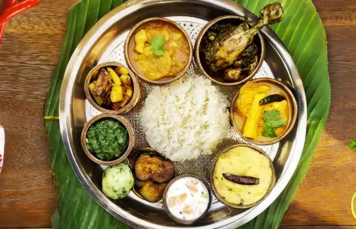 Local specialties and traditional ingredients from Imphal cuisine