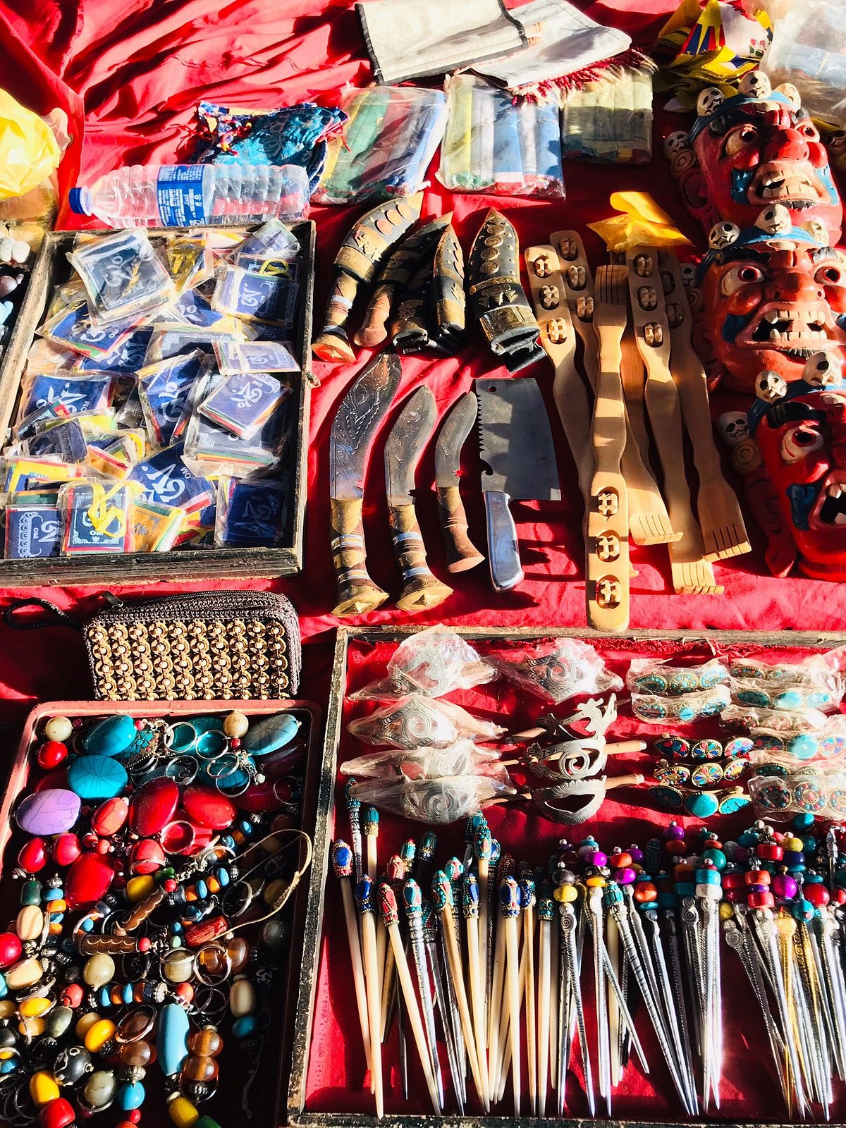 Tibetan handicrafts and souvenir stalls in Manali market
