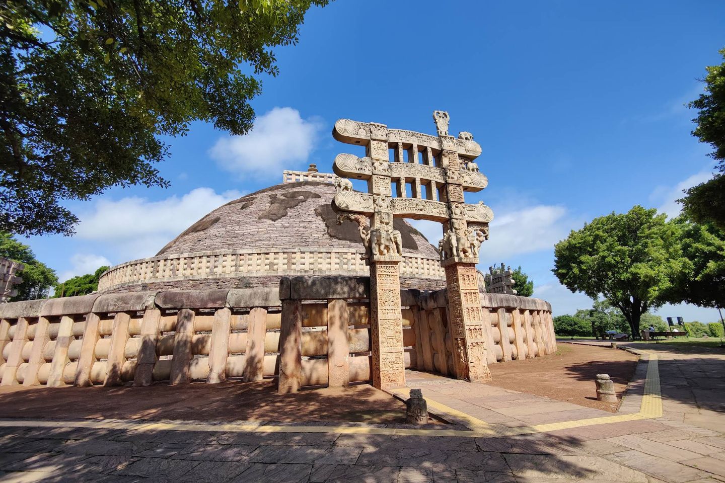One-day and two-day route template for places to visit in Bhopal