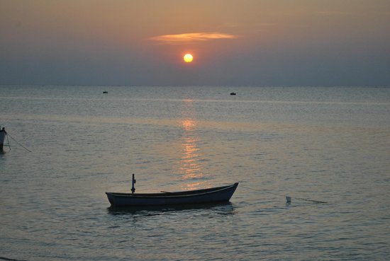 Sunset beach scene in Kavaratti