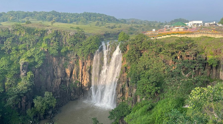High monsoon flow at Patalpani waterfall near Indore