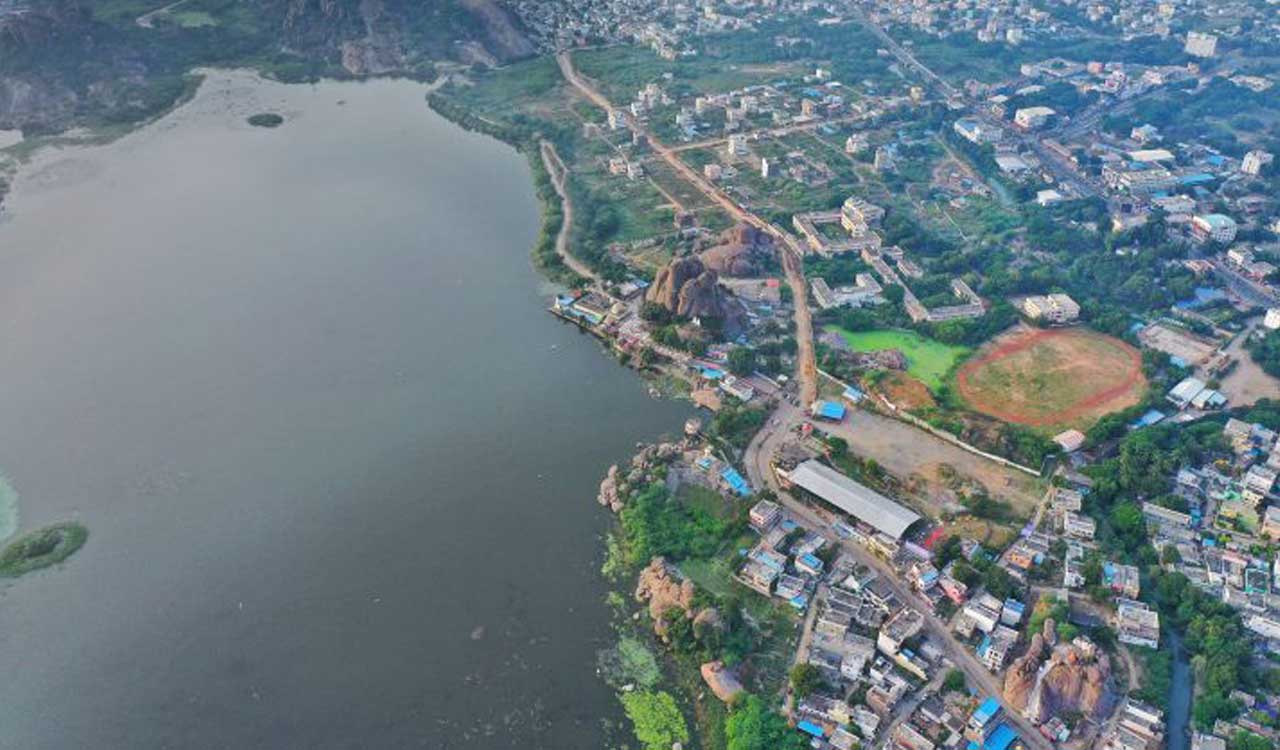 Bhadrakali Lake and temple surroundings in Warangal