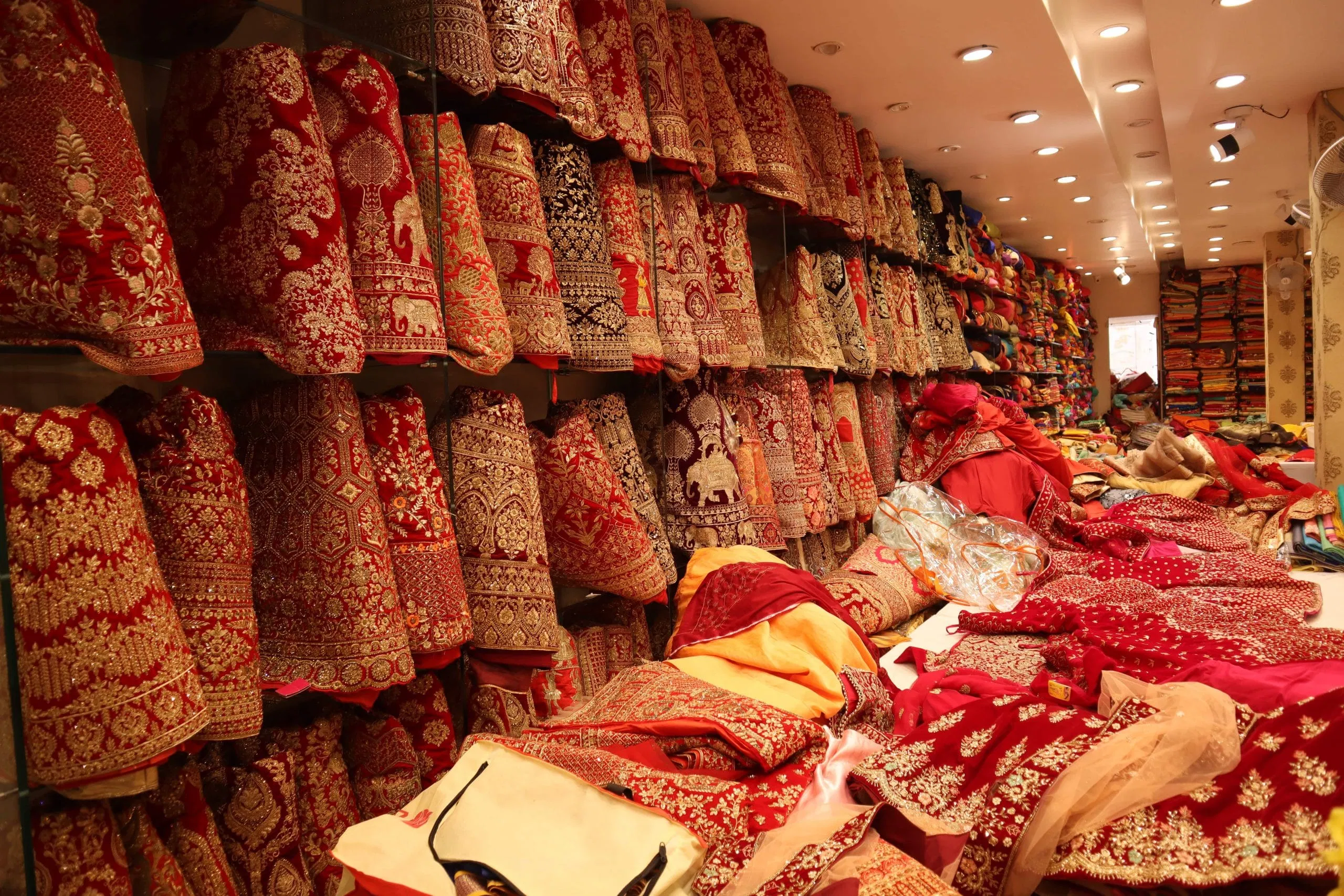 Rani no Hajiro Ahmedabad: Shopping Guide & Timings