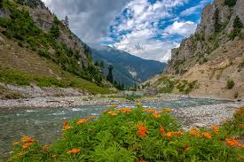 Scenic view of Gurez Valley from Razdan Pass