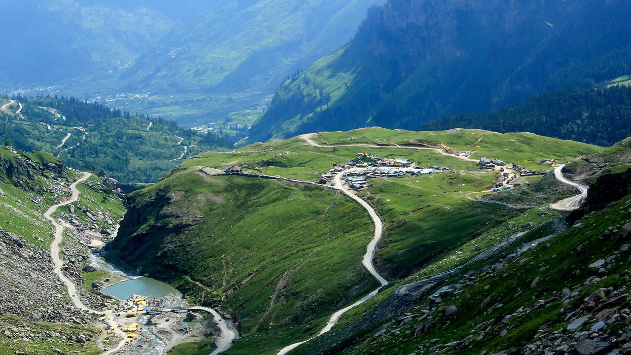 Rohtang Pass panoramic view showing snow-capped Himalayan peaks