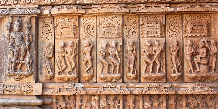 Intricate Stone Carvings on Sas-Bahu Temple