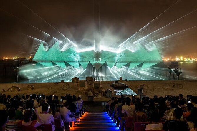 Singapore evening itinerary combining audio visual show and nearby attractions