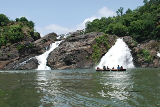 Coracle ride at Shivsamudram