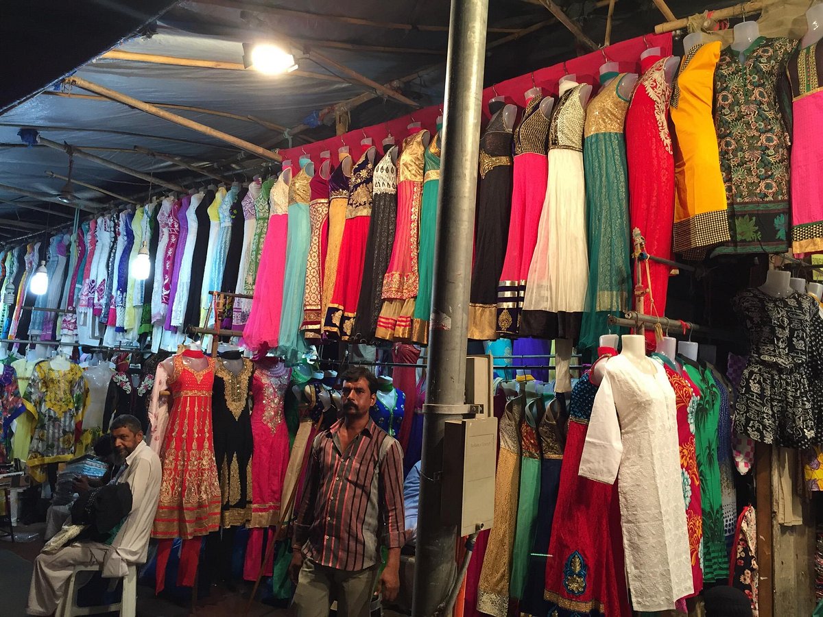 Linking Road Shopping Bandra Mumbai
