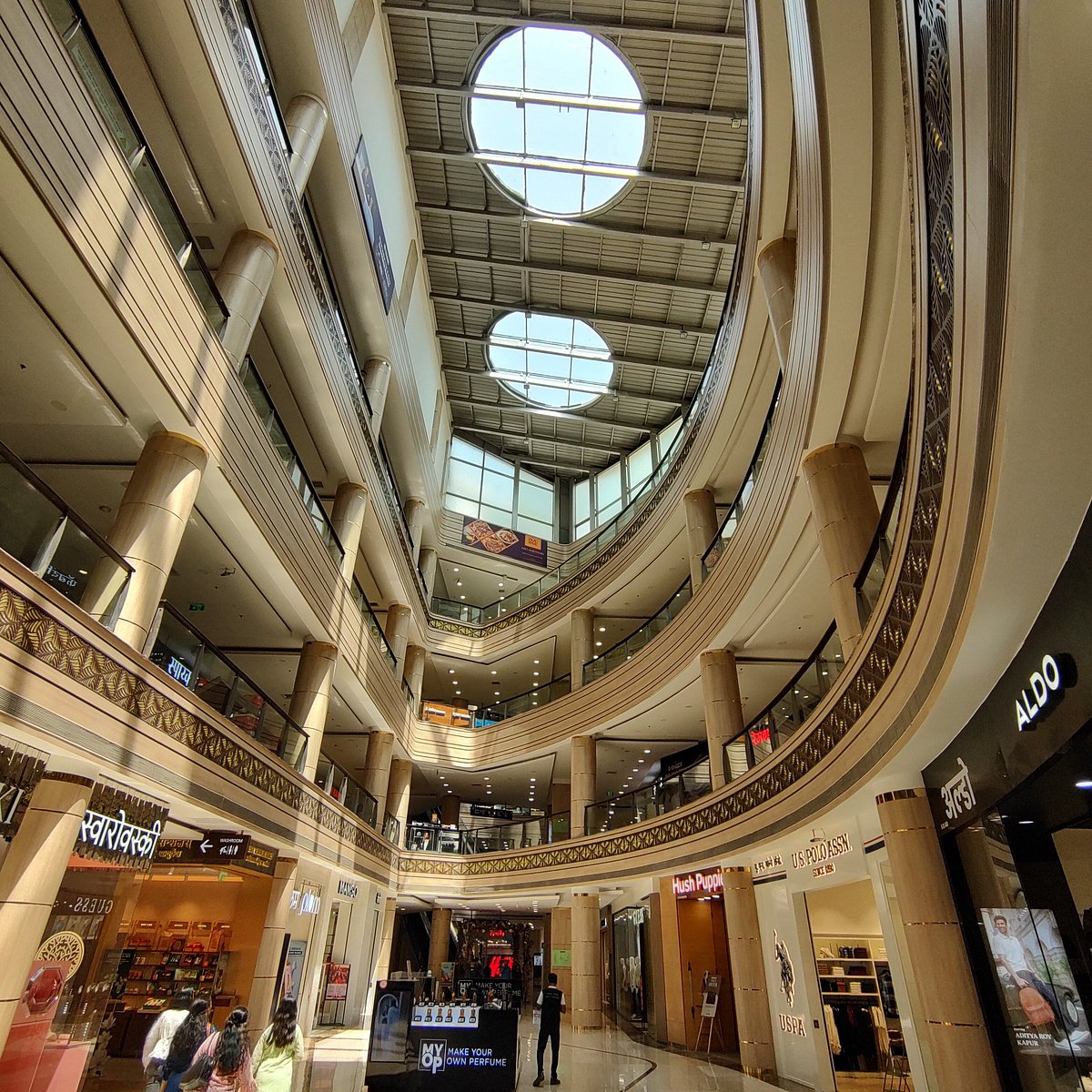 R City Mall Mumbai Shopping