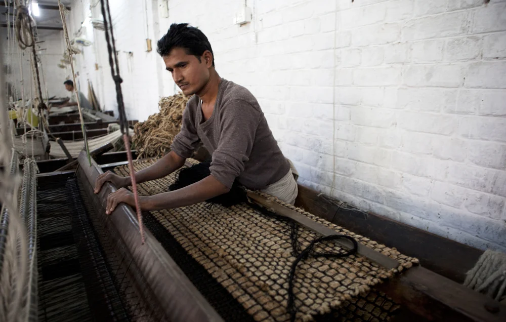 Carpet weaving process in Panipat