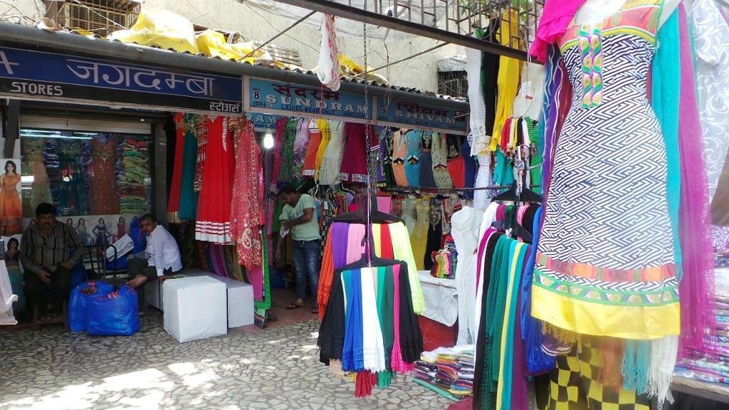 Gandhi Road shopping in Thanjavur