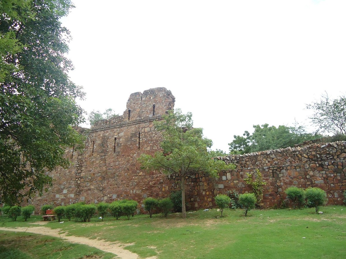 Site view near Siri Fort Delhi