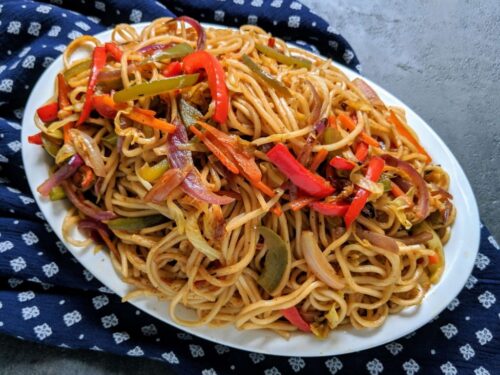 Street-style chowmein in Dharamshala