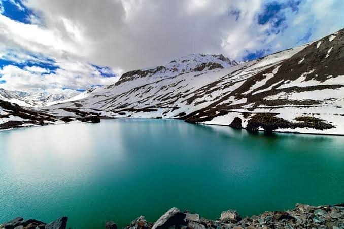 Suraj Tal high-altitude lake near Baralacha La on Manali Leh route