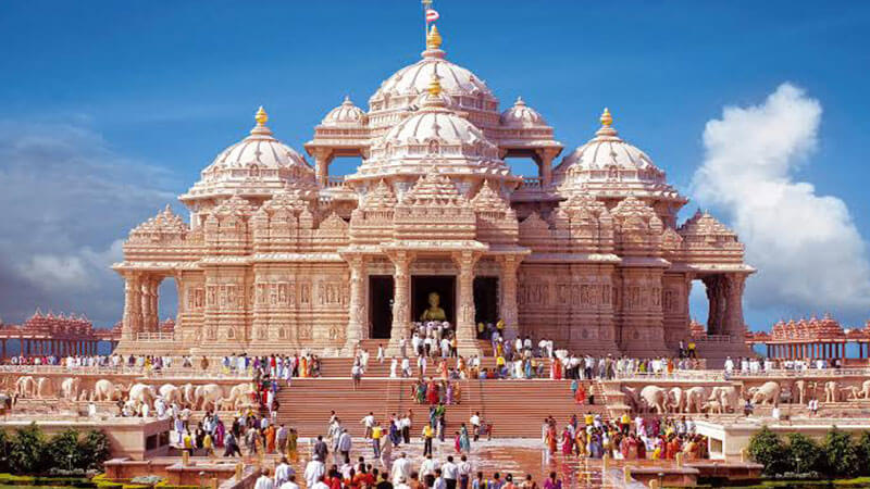 Akshardham Temple in Delhi Noida