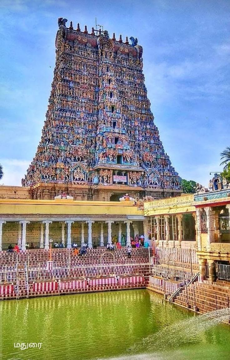 Meenakshi Temple gopuram view in Madurai
