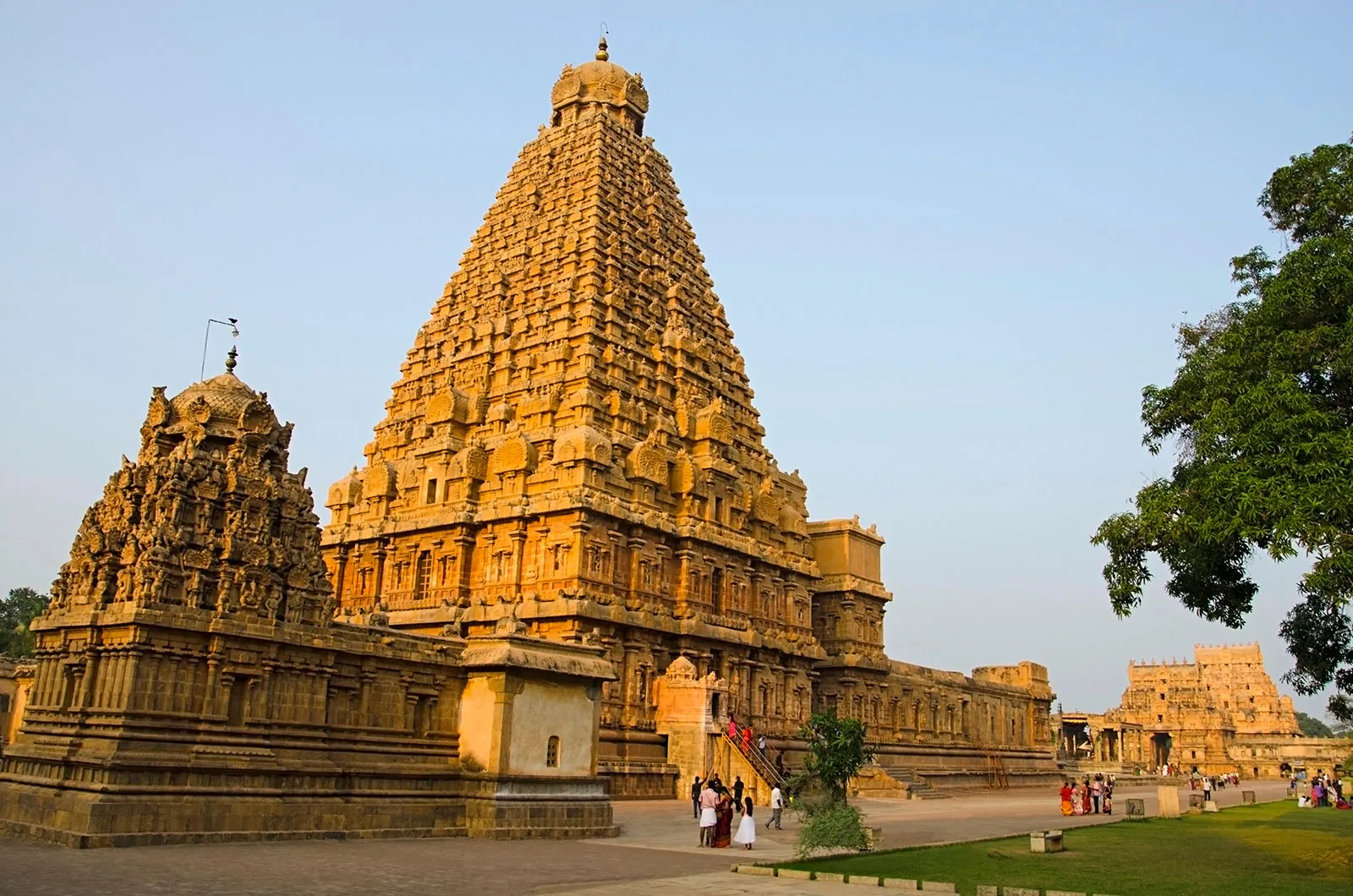 Magnificent Brihadeeswara Temple Thanjavur