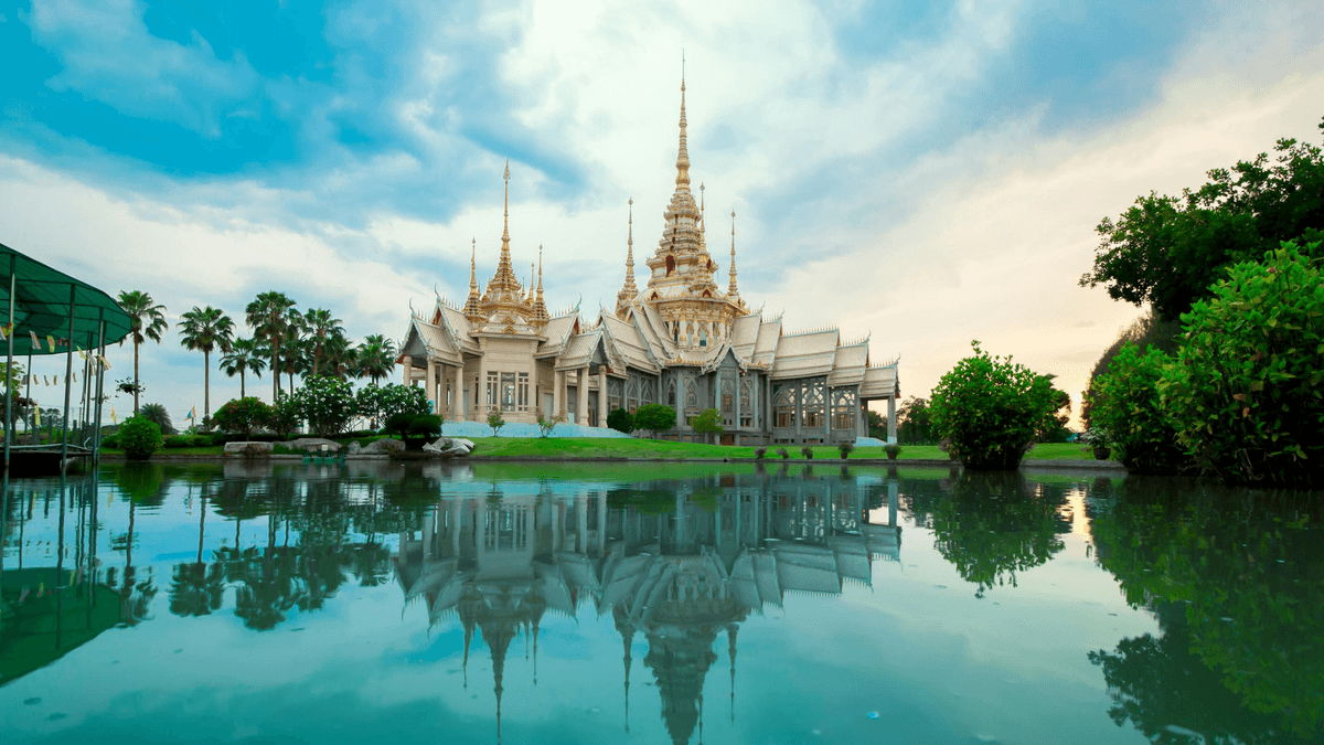 Thailand travel in September with cultural and city experiences