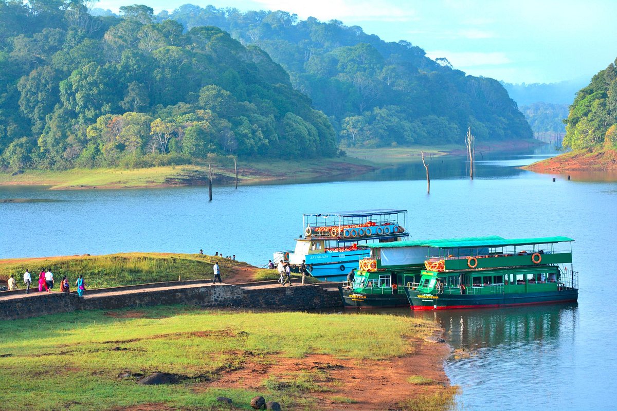 Periyar Lake at sunrise in Thekkady
