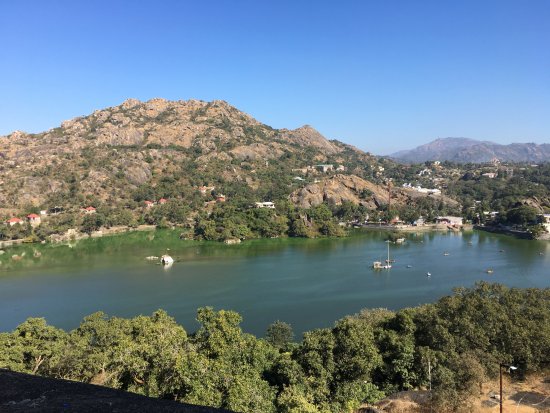 Sunset viewpoint over Aravalli hills in Mount Abu