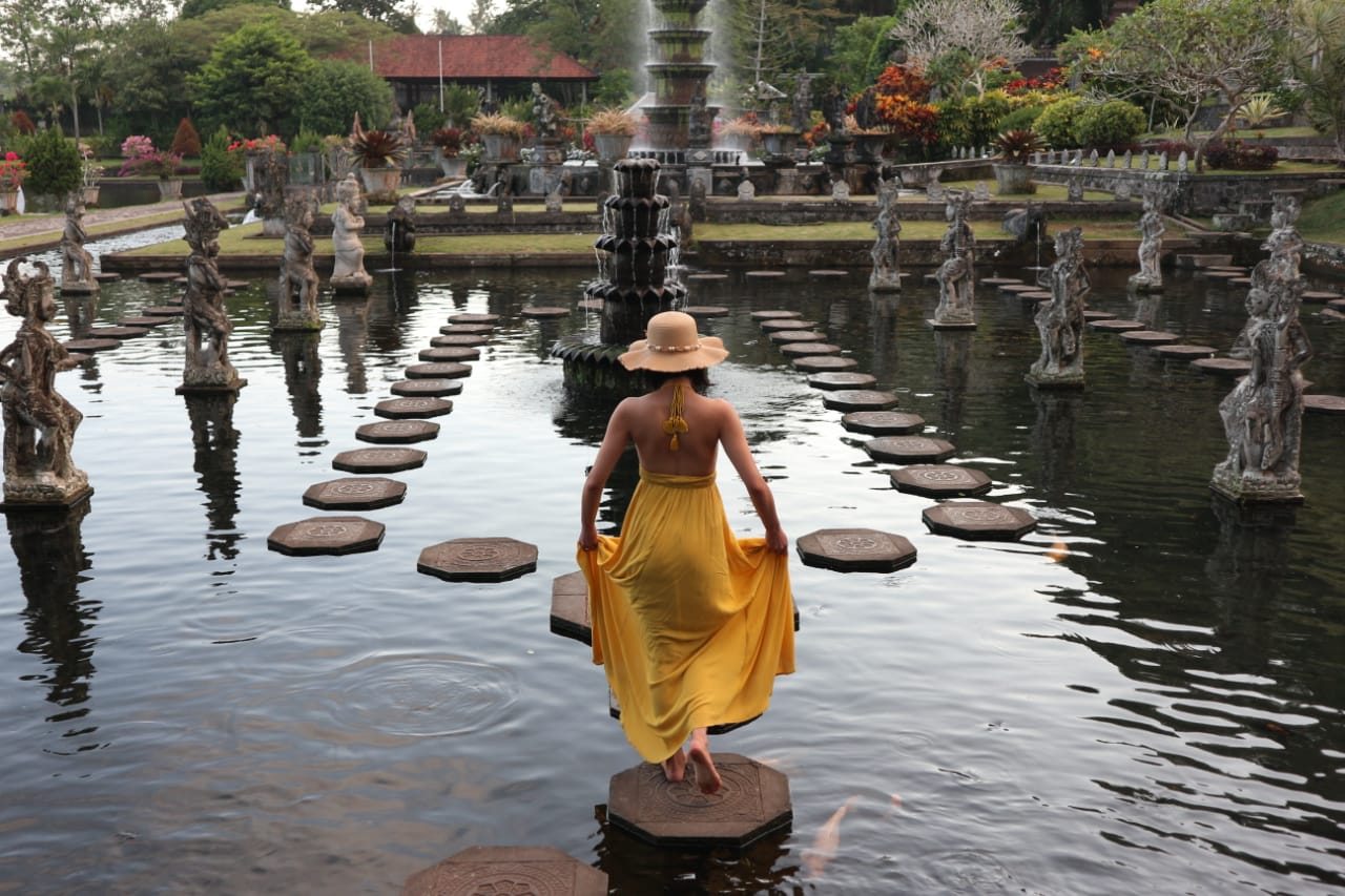 Best timing and visit duration planning for Tirta Gangga Water Palace