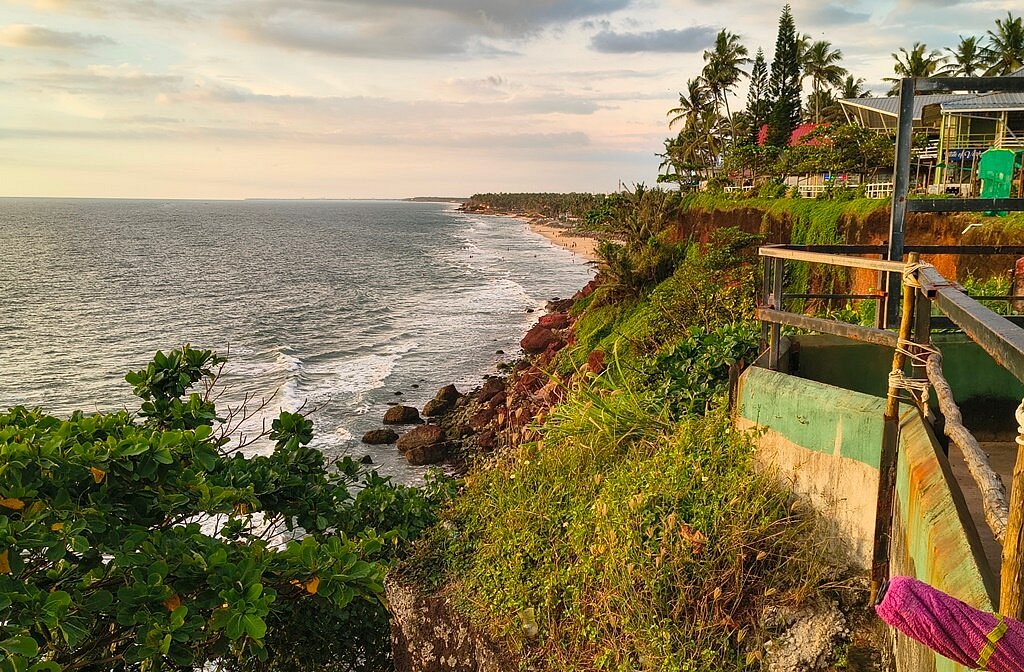 Varkala Cliff red sedimentary cliffs